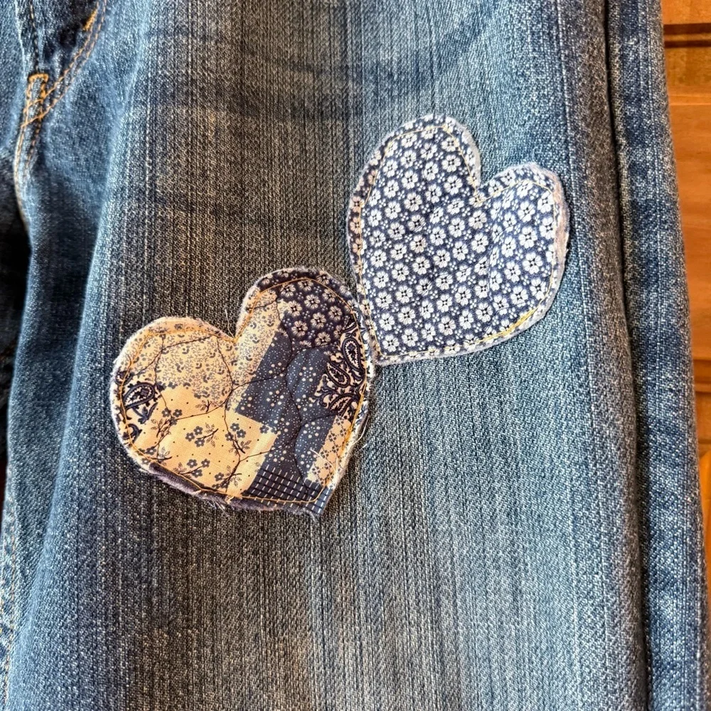 Upcycled Boyfriend Style Levi’s 527 Jeans | Boho Festival | OOAK 30x30 hearts 💕